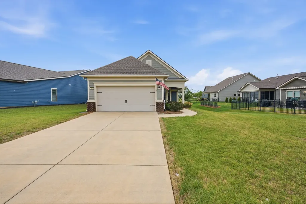 1402 Cannon Lane Spring Hill TN 37174