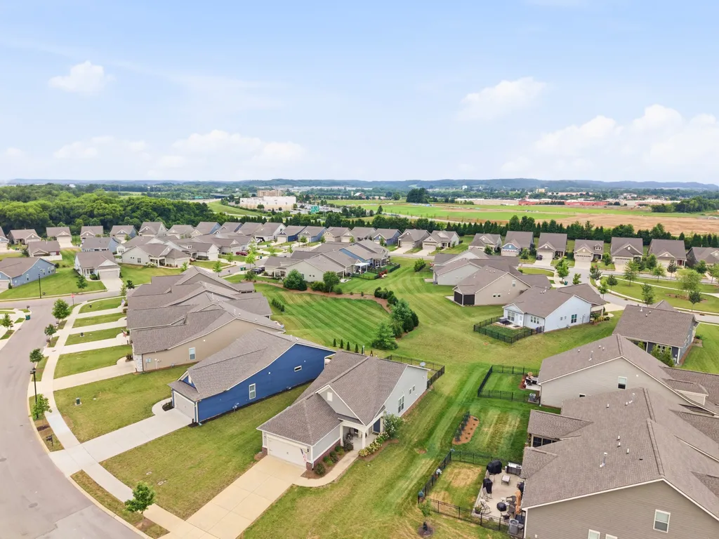 1402 Cannon Lane Spring Hill TN 37174