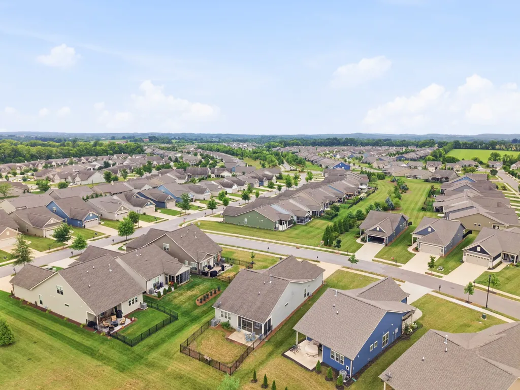 1402 Cannon Lane Spring Hill TN 37174