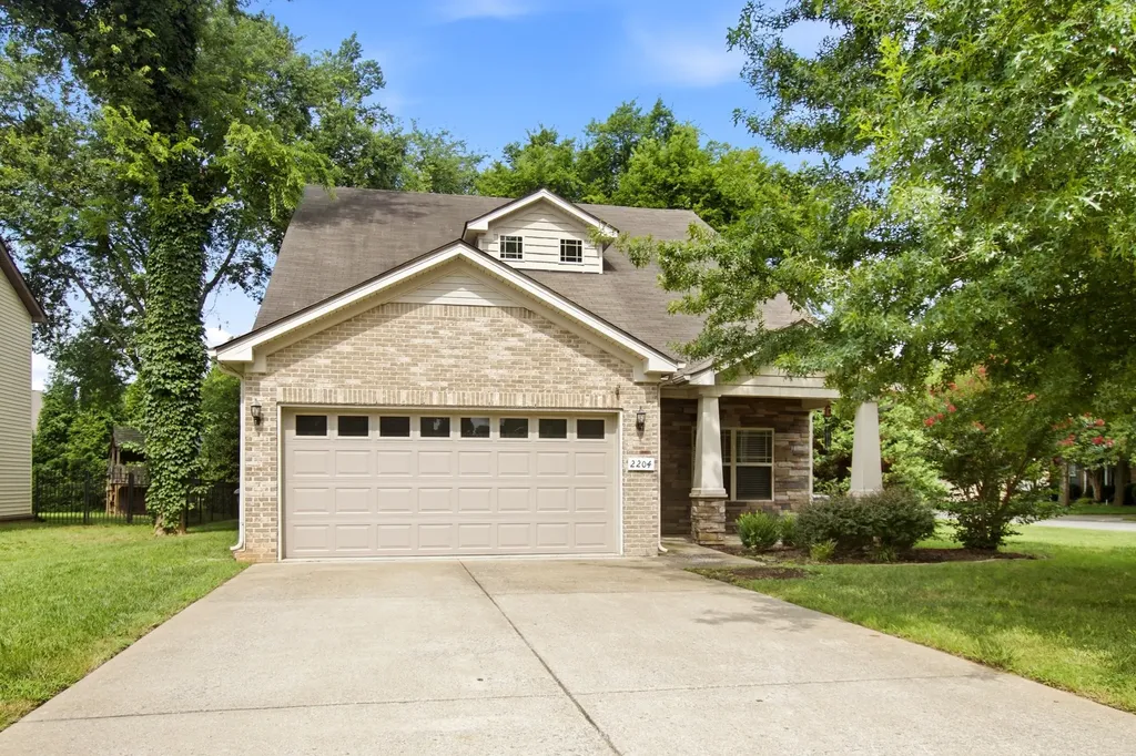 2204 Burnside Drive Murfreesboro TN 37128