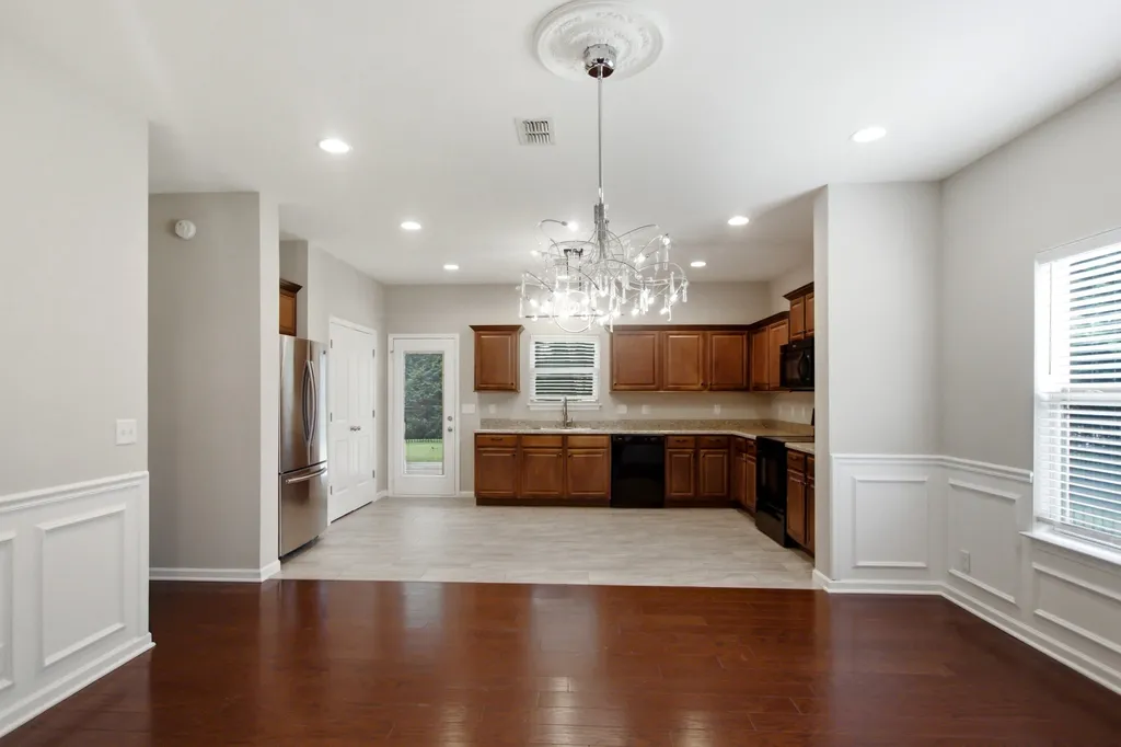 2204 Burnside Drive Murfreesboro TN 37128
