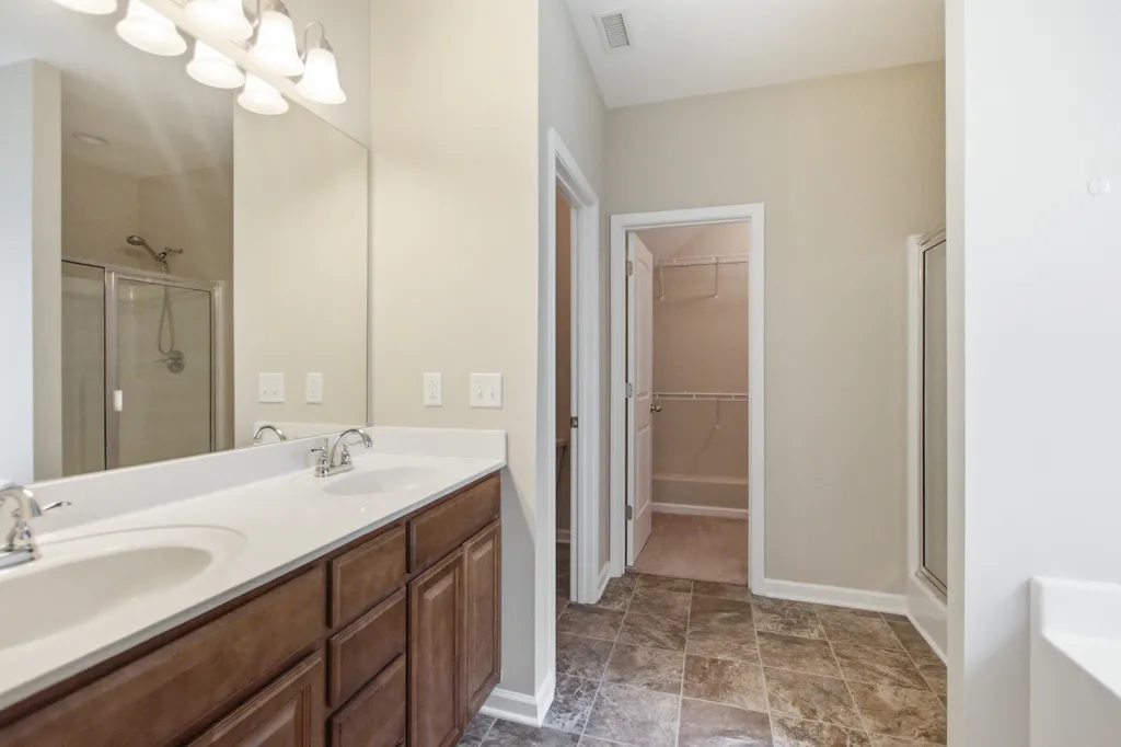 2204 Burnside Drive Murfreesboro TN 37128
