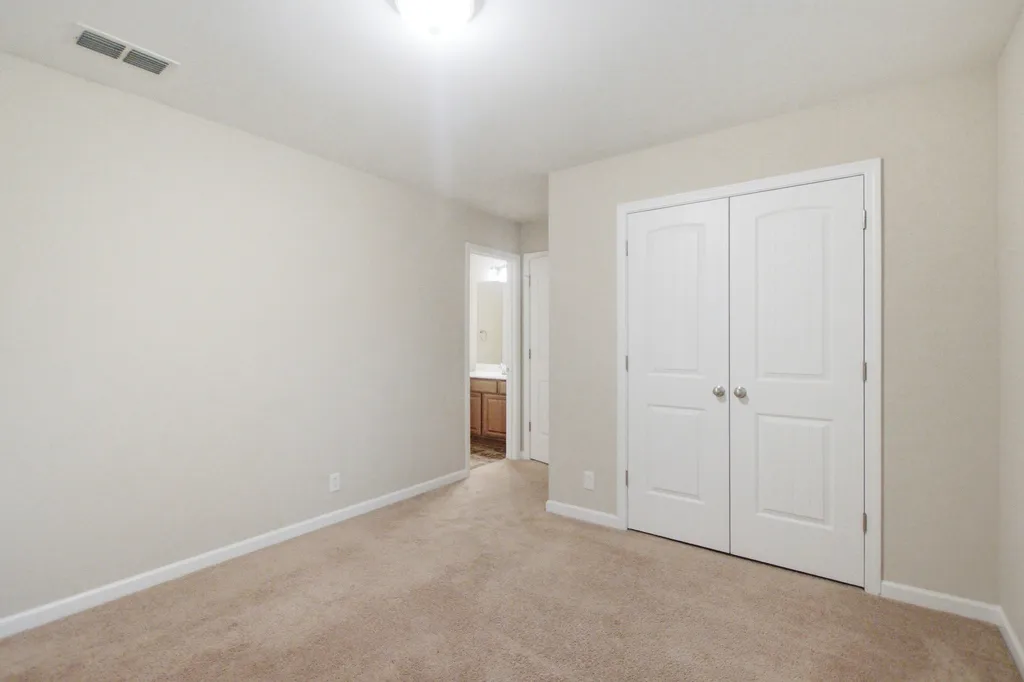 2204 Burnside Drive Murfreesboro TN 37128