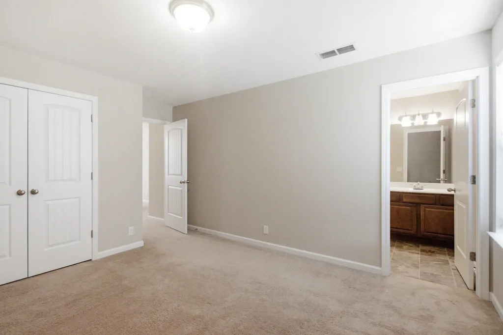 2204 Burnside Drive Murfreesboro TN 37128