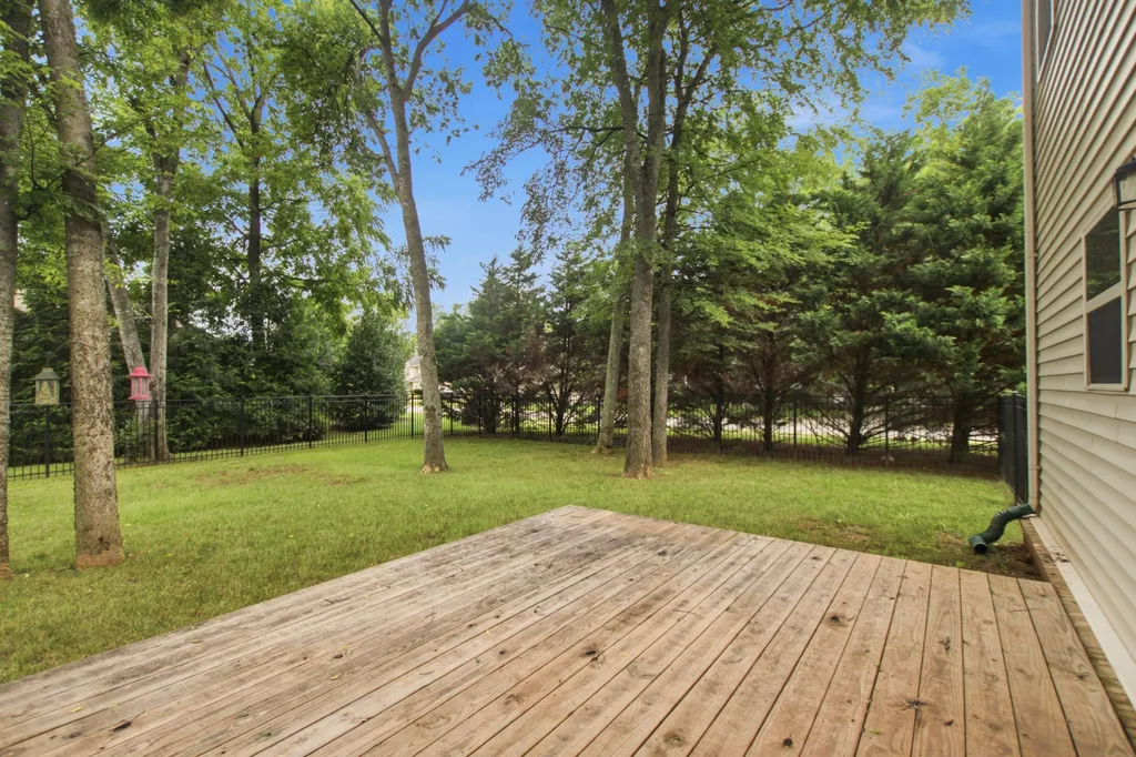 2204 Burnside Drive Murfreesboro TN 37128