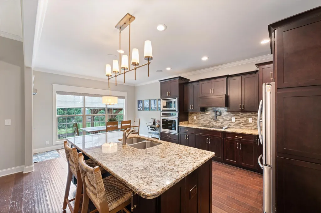 730 Dallas Court Murfreesboro TN 37130