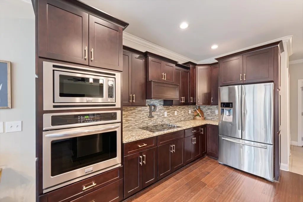 730 Dallas Court Murfreesboro TN 37130