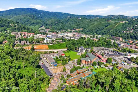 413 Baskins Creek Road Gatlinburg TN 37738