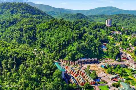 413 Baskins Creek Road Gatlinburg TN 37738