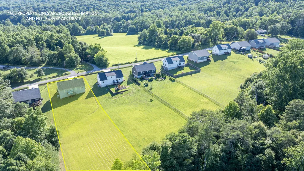 725 Riddle Road Dayton TN 37321