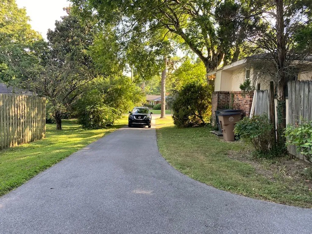 472 Manley Drive Nashville TN 37220