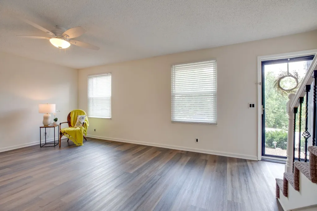 5510 Country Drive Nashville TN 37211