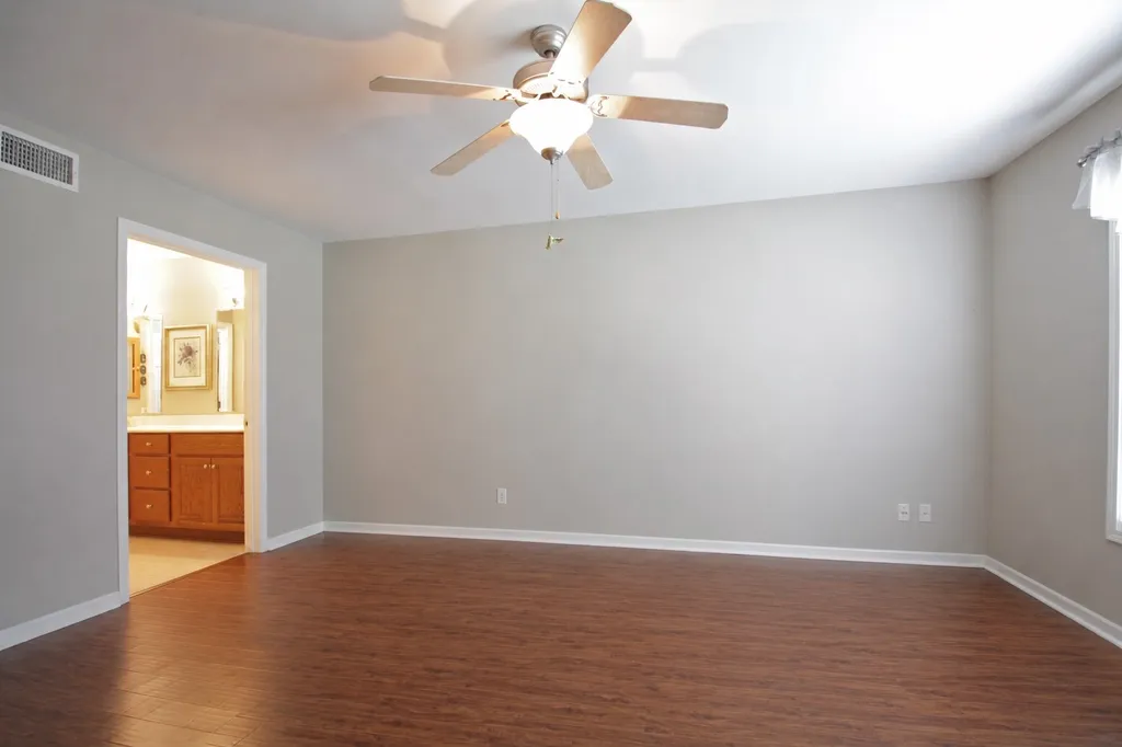 103 Shore Drive White House TN 37188