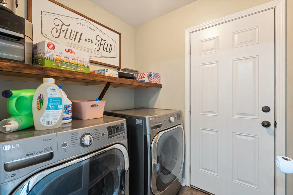 1967 Farmington Court Columbia TN 38401