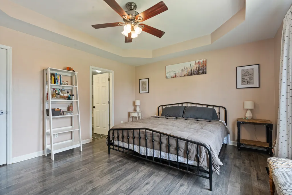 1967 Farmington Court Columbia TN 38401