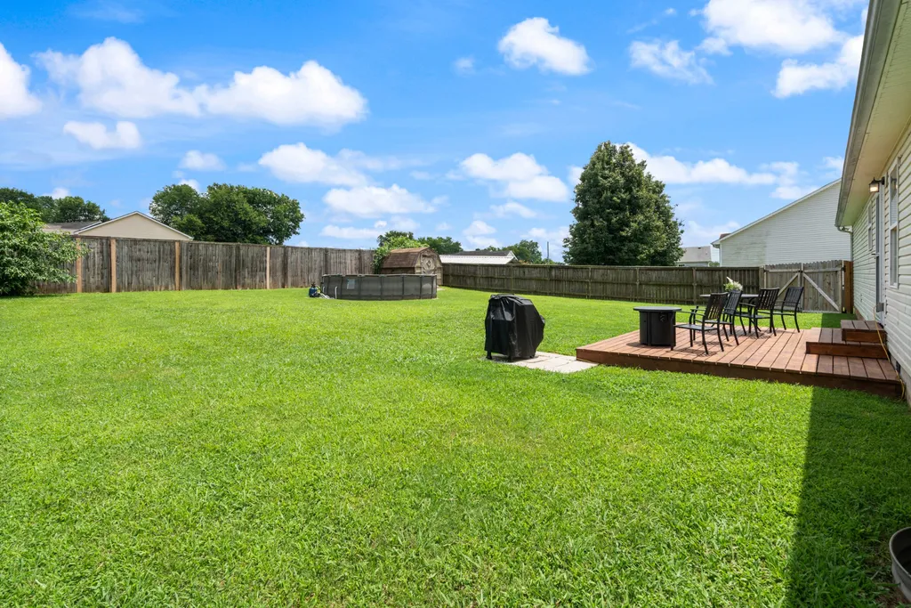 1967 Farmington Court Columbia TN 38401