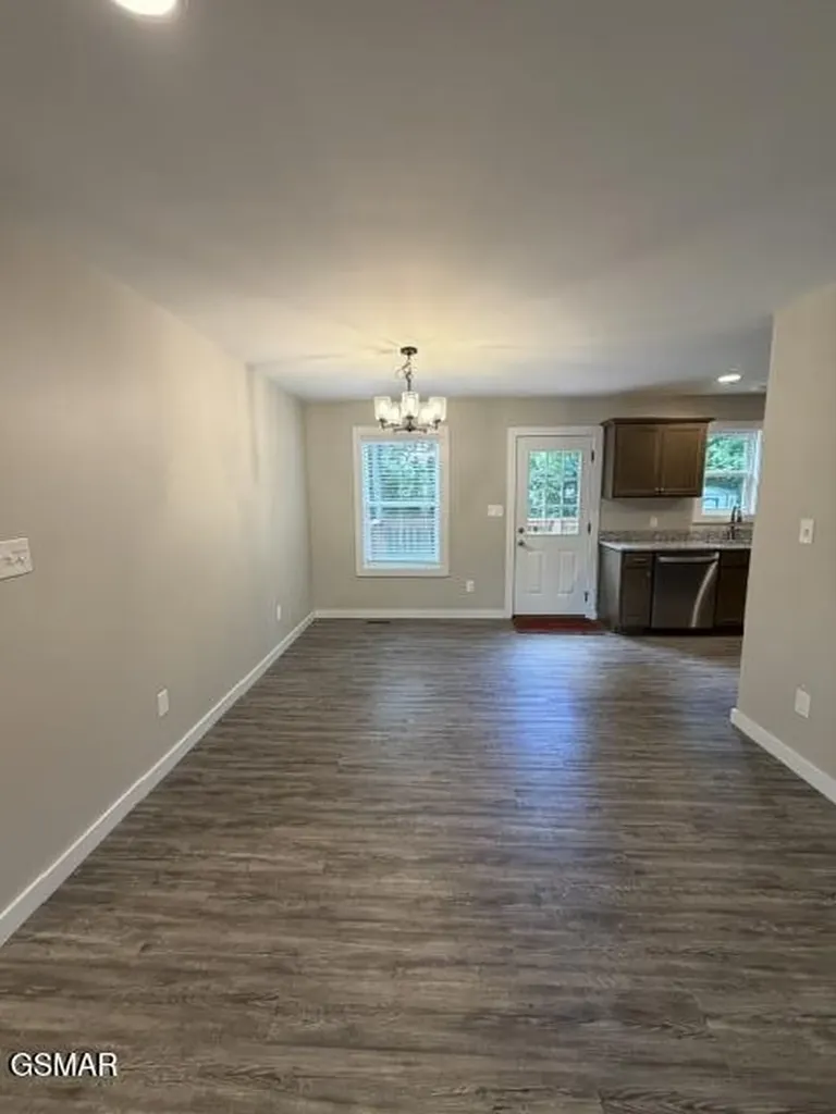 619 Emerald Avenue Seymour TN 37865
