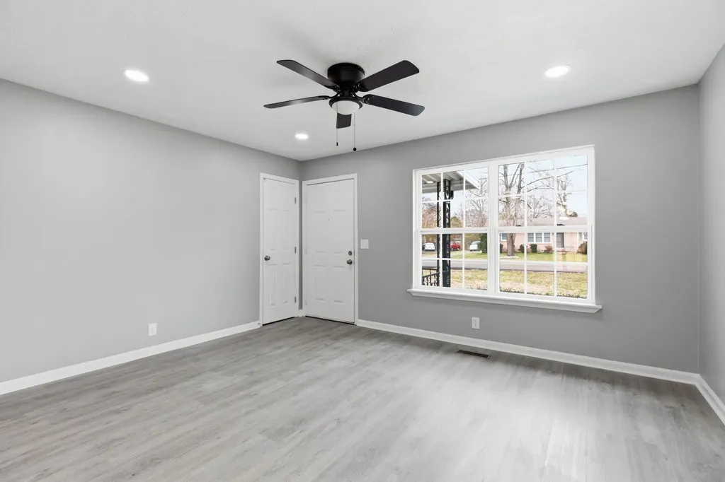 1806 Fern Drive Murfreesboro TN 37130