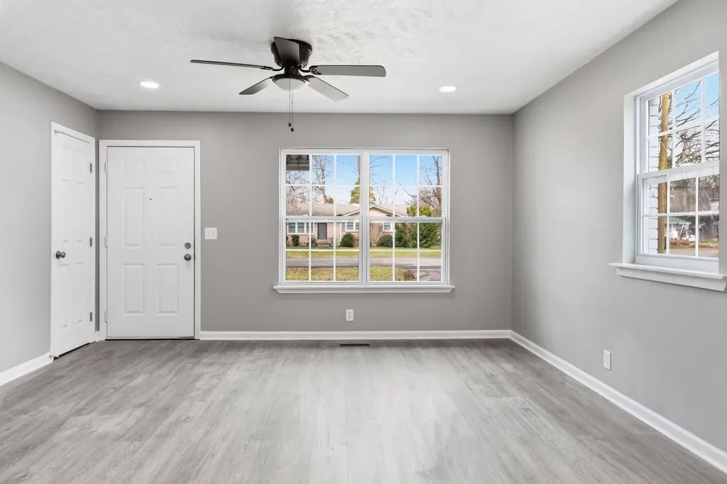 1806 Fern Drive Murfreesboro TN 37130