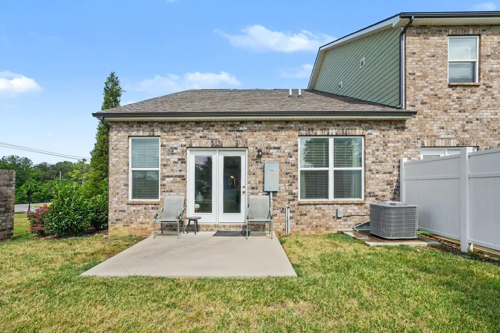 2006 Sperling Drive Gallatin TN 37066