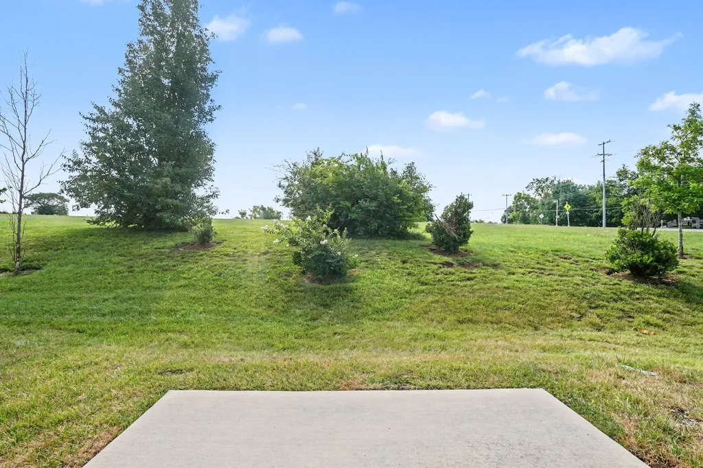 2006 Sperling Drive Gallatin TN 37066