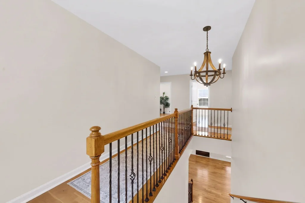 1032 Neeleys Bend Spring Hill TN 37174