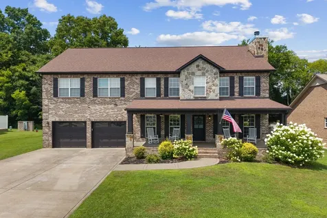 1032 Neeleys Bend Spring Hill TN 37174