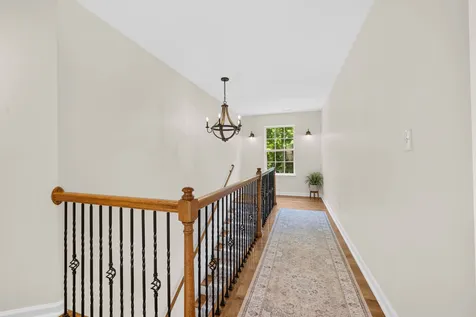 1032 Neeleys Bend Spring Hill TN 37174