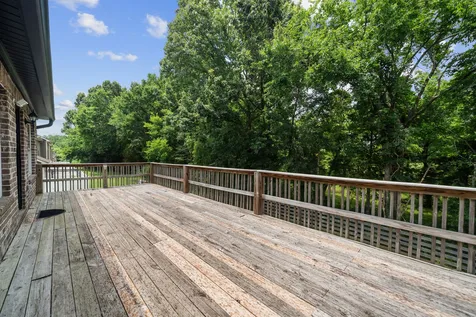 1032 Neeleys Bend Spring Hill TN 37174