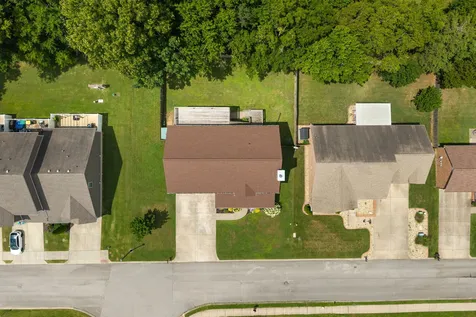 1032 Neeleys Bend Spring Hill TN 37174