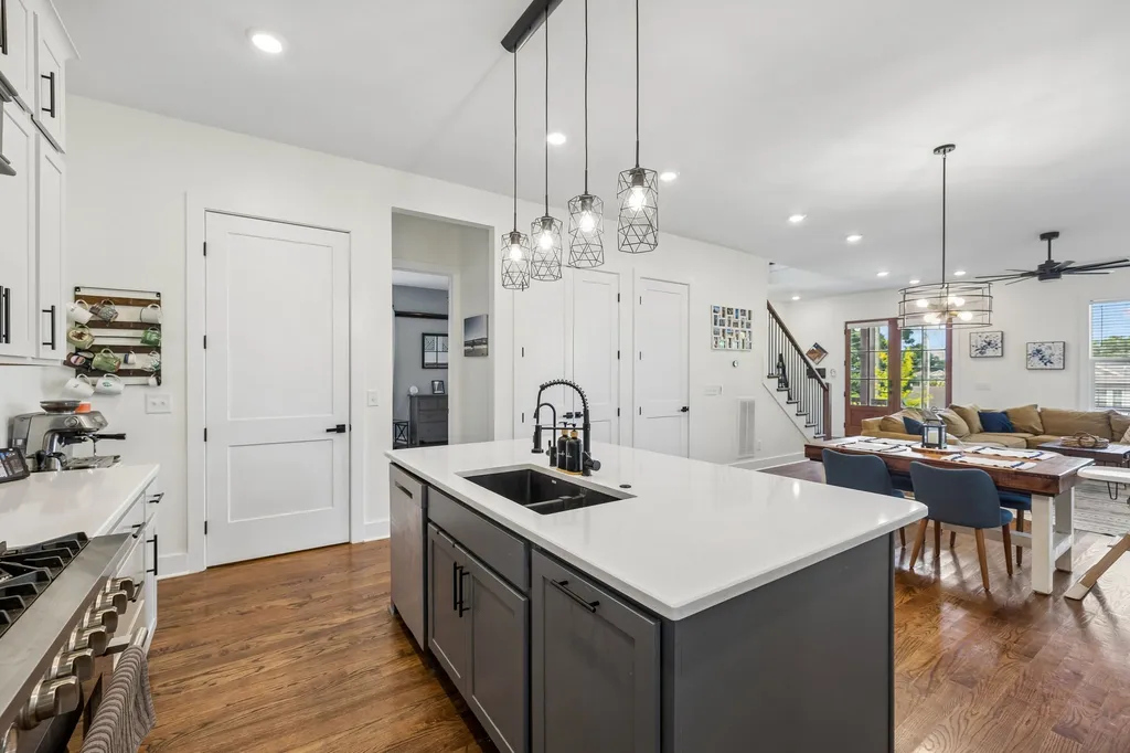 516 Stevenson Street Nashville TN 37209