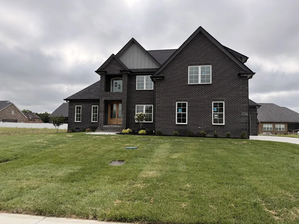 1718 Rhonda Drive Christiana TN 37037