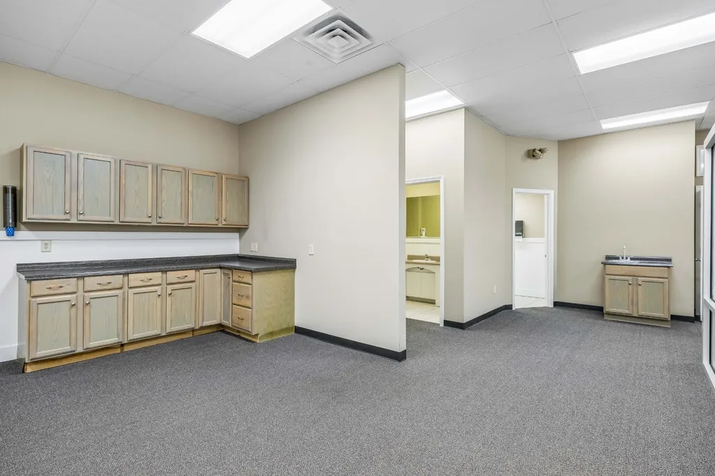 112 W Lauderdale Street Tullahoma TN 37388