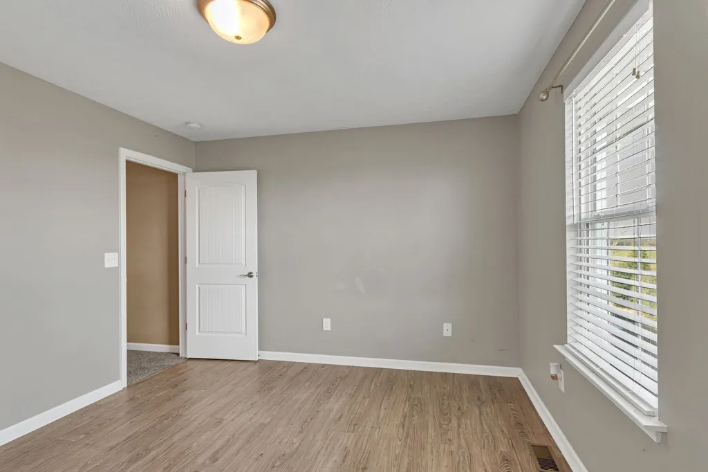 2417 New Holland Circle Murfreesboro TN 37128