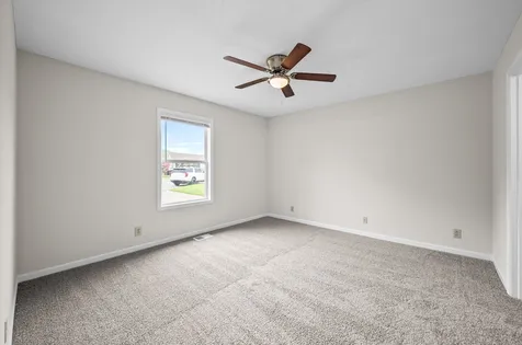 307 Alan Court Oak Grove KY 42262