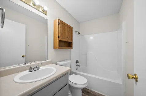 307 Alan Court Oak Grove KY 42262