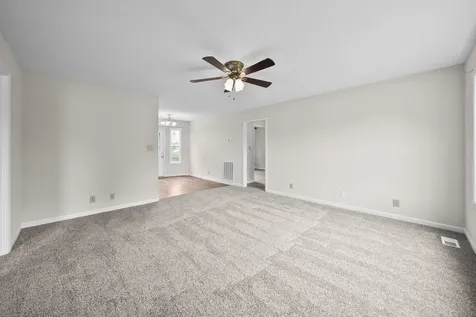 307 Alan Court Oak Grove KY 42262