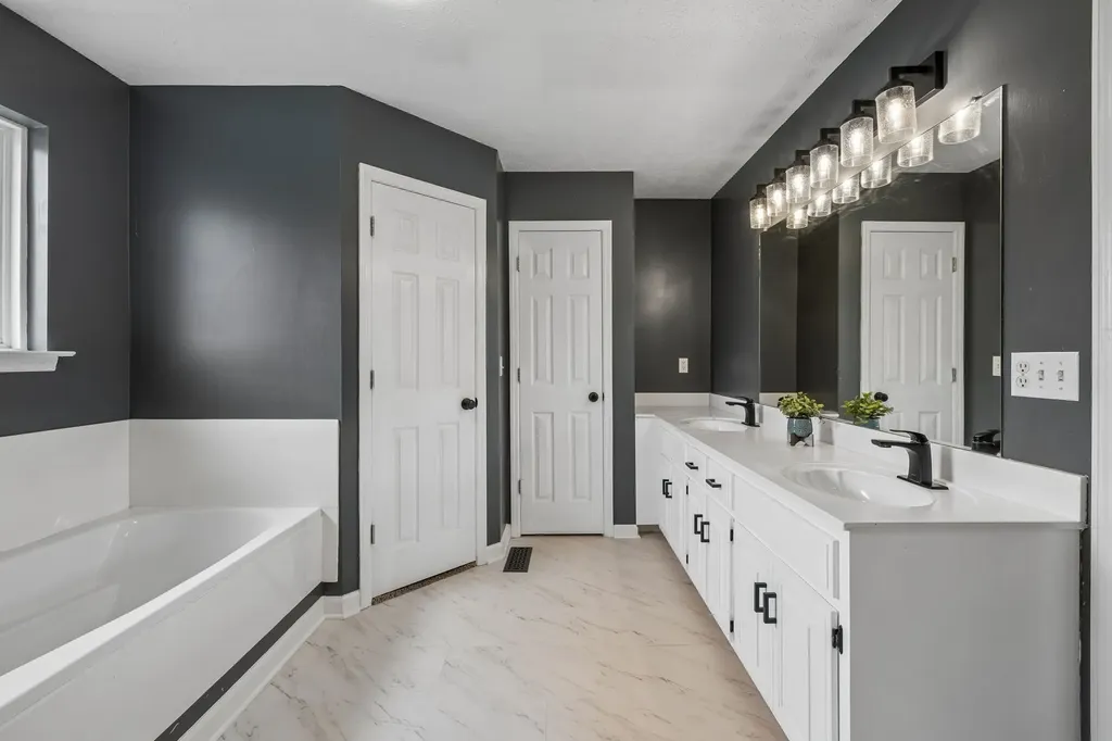 2055 Bon Drive Greenbrier TN 37073