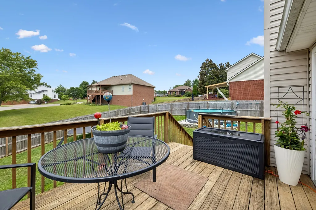2055 Bon Drive Greenbrier TN 37073
