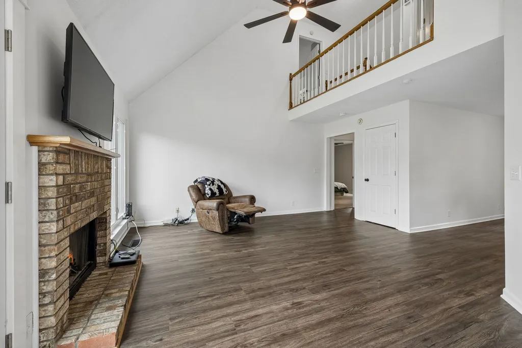 2055 Bon Drive Greenbrier TN 37073