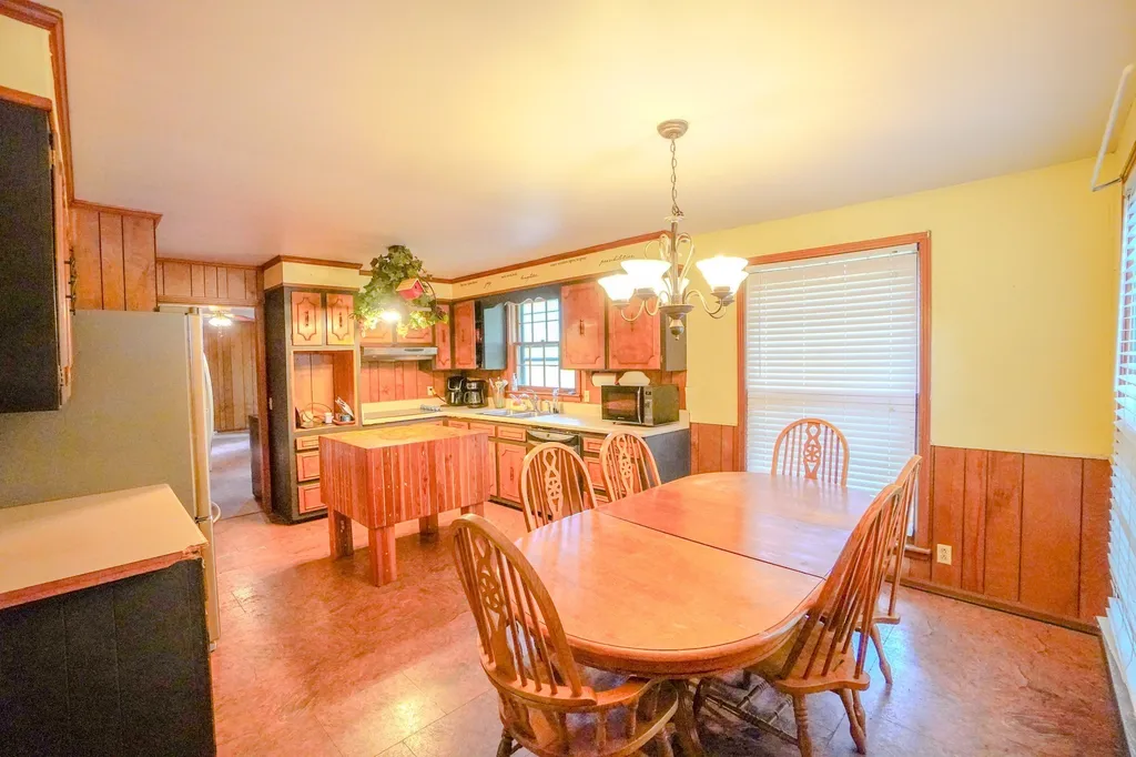 1094B Center Point Road Hendersonville TN 37075