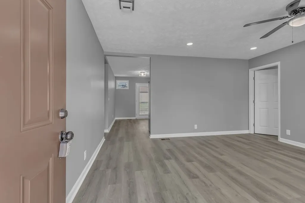 1916 Louanne Drive Nashville TN 37217
