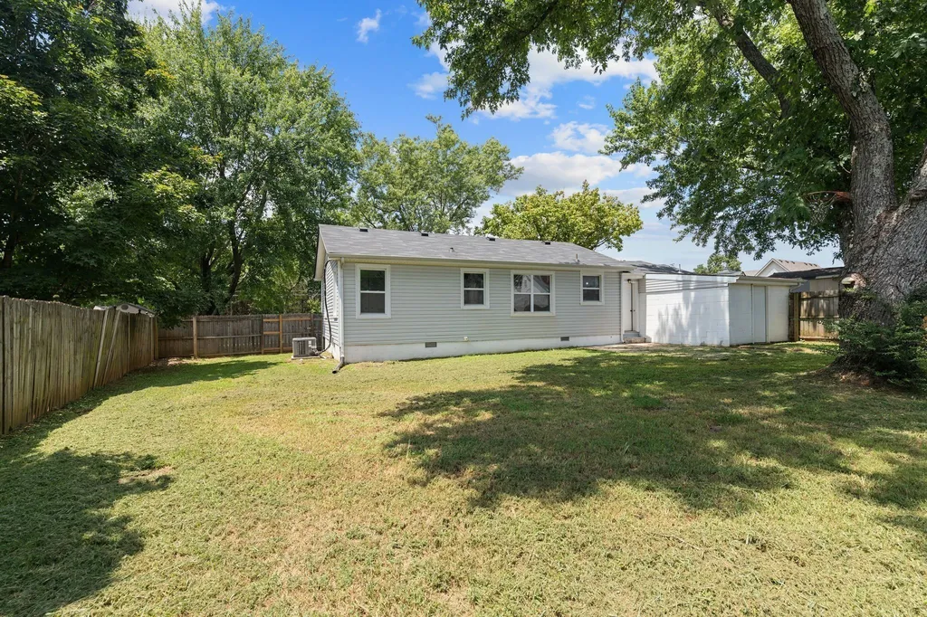 544 Stones River Road La Vergne TN 37086