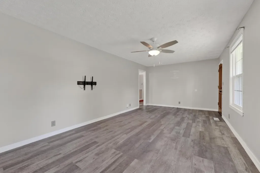 304 Notgrass Road Clarksville TN 37042
