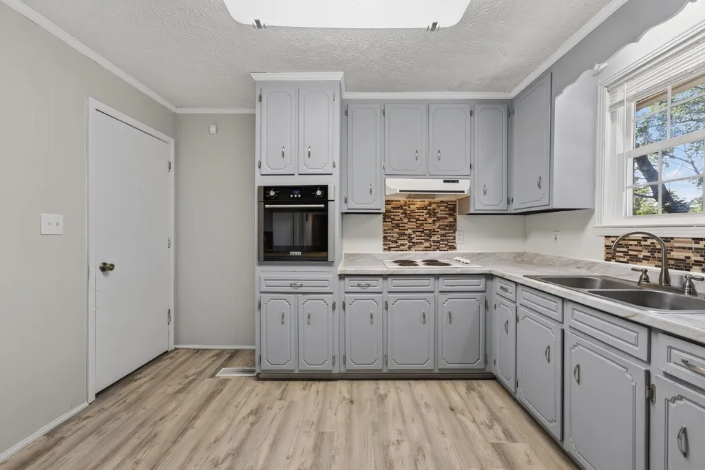 304 Notgrass Road Clarksville TN 37042