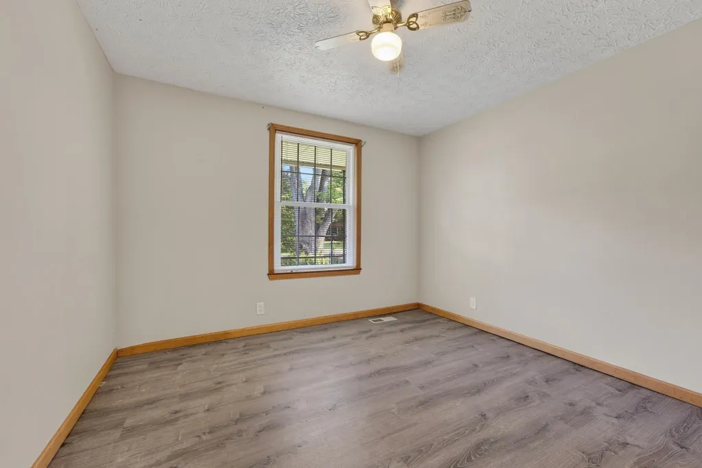 304 Notgrass Road Clarksville TN 37042