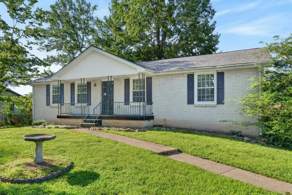 304 Notgrass Road Clarksville TN 37042