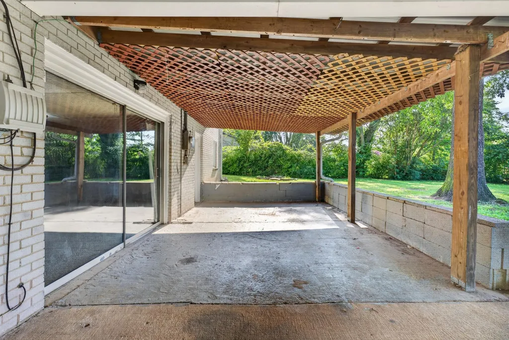 304 Notgrass Road Clarksville TN 37042