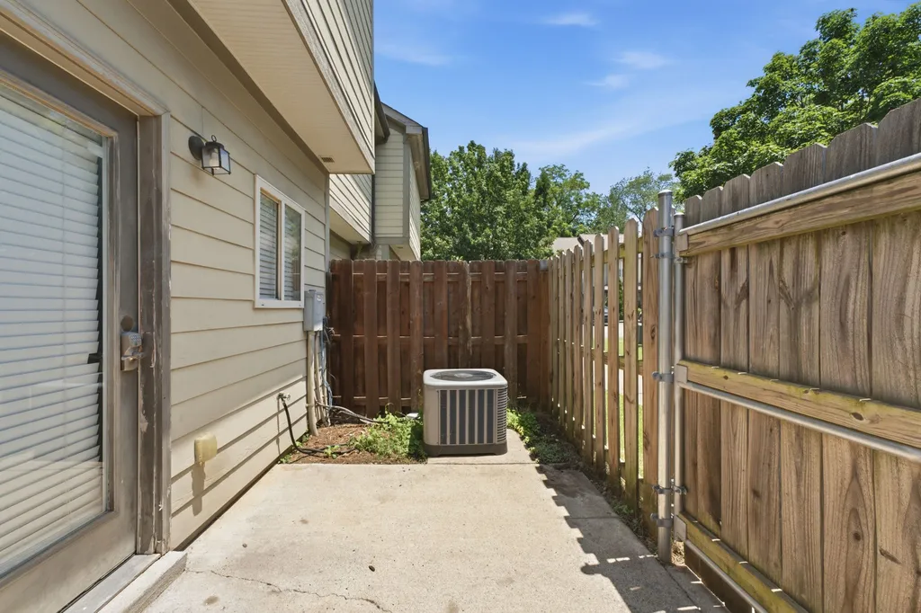 105 4th Avenue Murfreesboro TN 37130