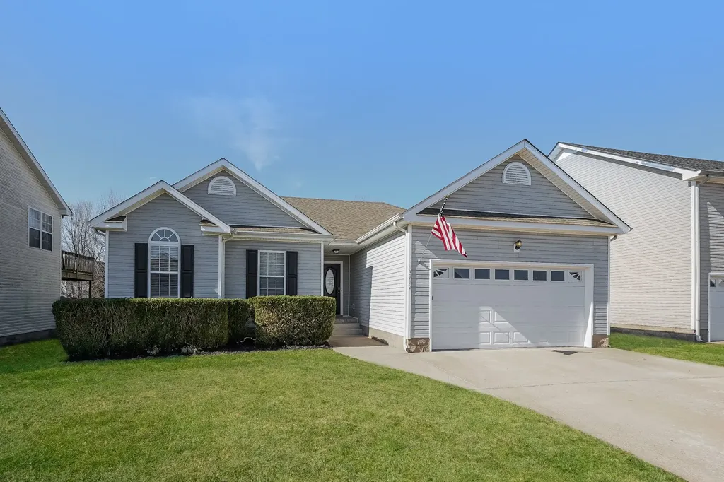 3712 Cindy Jo Dr, S Clarksville TN 37040
